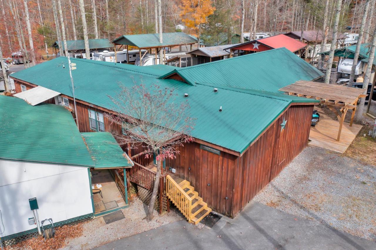 Arrow Creek Camp And Cabins Gatlinburg Exteriör bild